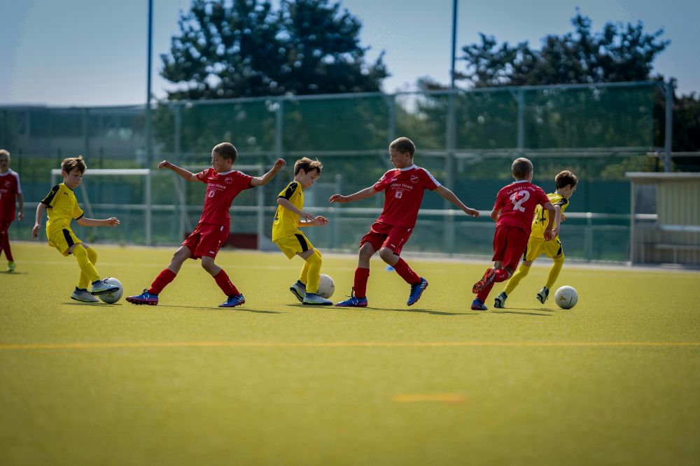 How to Talk to Your Grassroots Soccer Team